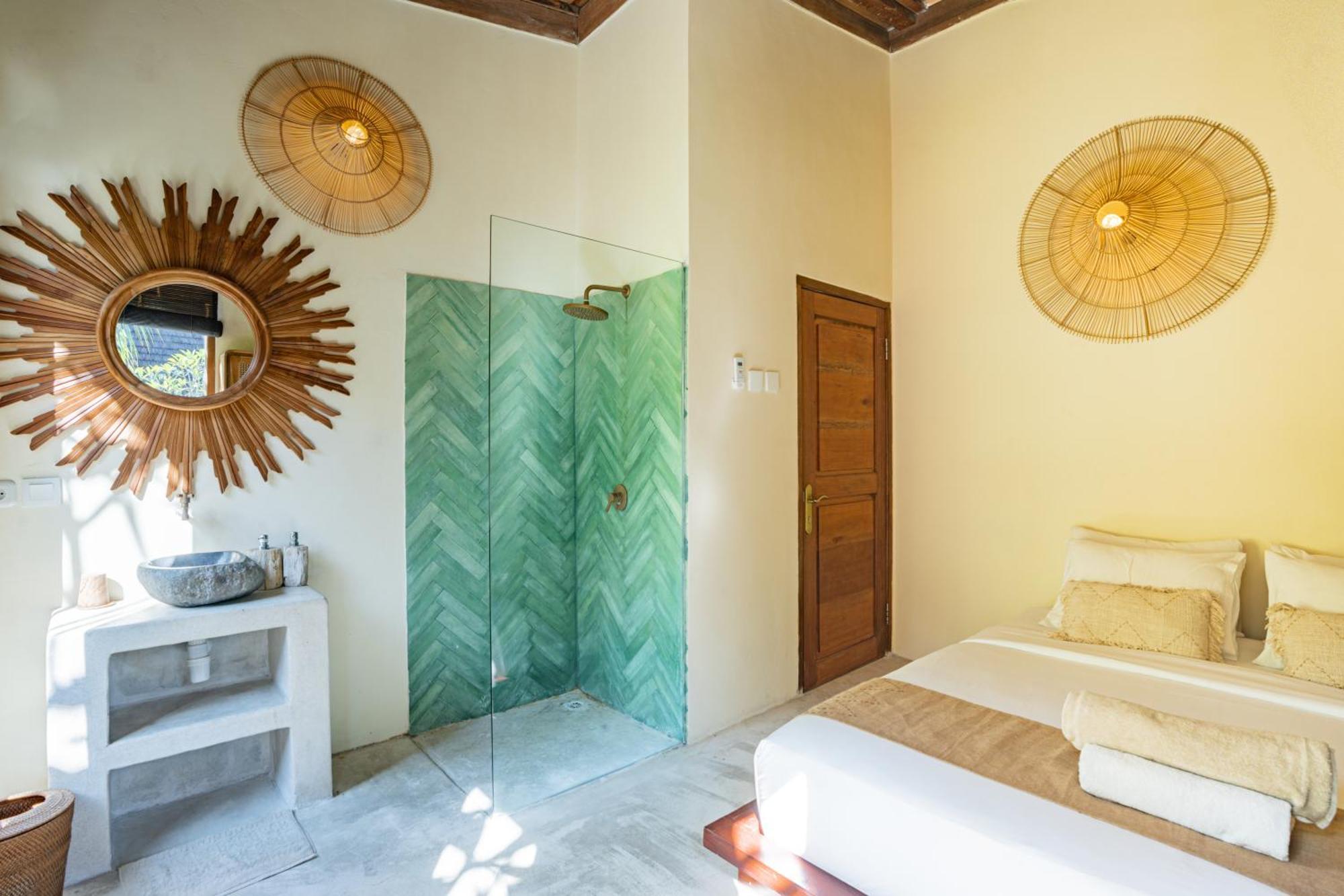 Sunset House Ceningan, 10 Person Beachview Private Villa Nusa Lembongan  Exterior photo